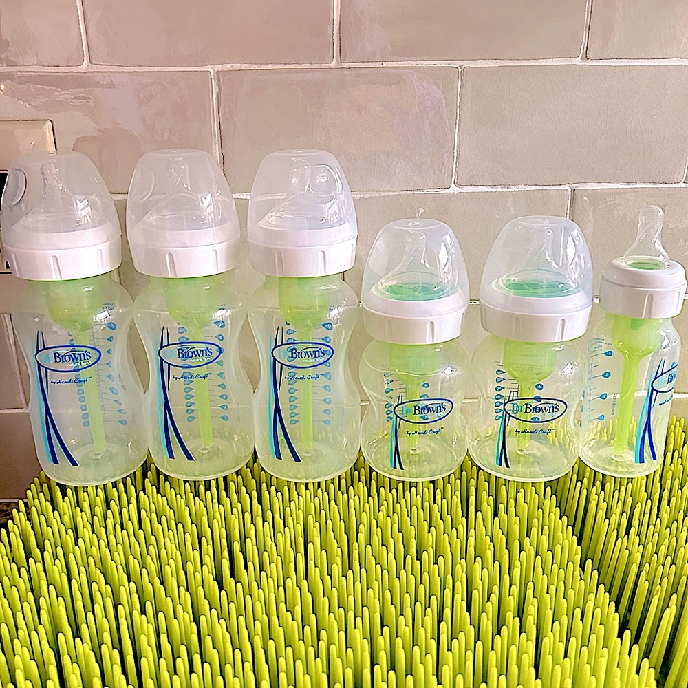 Dr. Brown’s Anti-Colic Natural Flow Baby Bottle Set